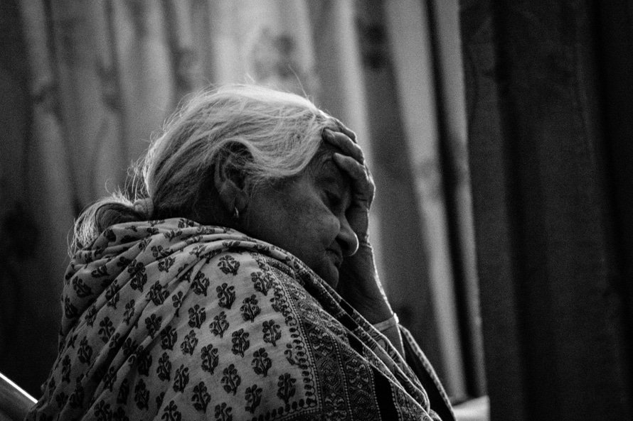 Εμποδίζει την πρόωρη γήρανση - χλιαρό νερό