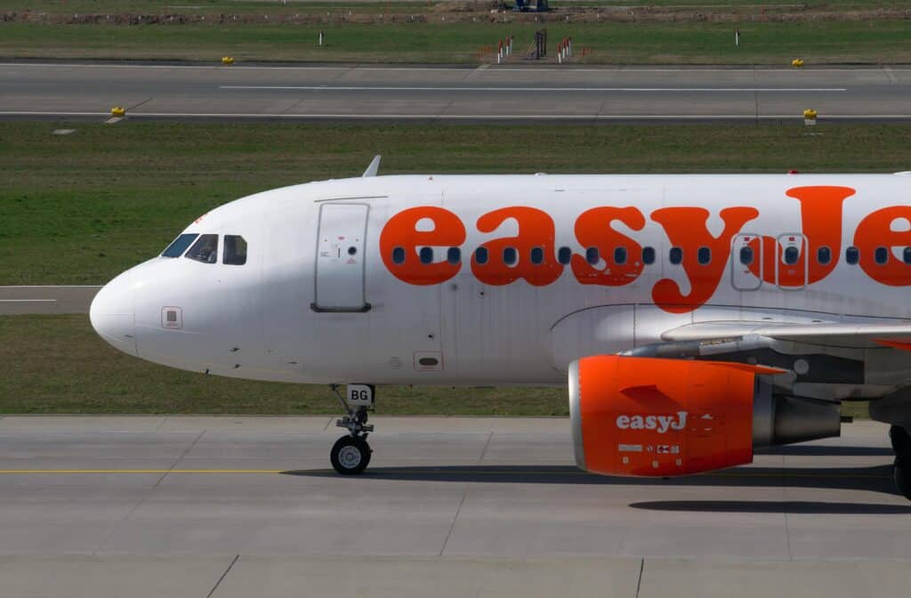 Ακύρωση πτήσεων από την EasyJet Πάνω από 200 πτήσεις ακυρώνονται τις επόμενες ημέρες