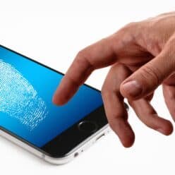 Ο Ενιαίος Αριθμός του Πολίτη θα αντικαταστήσει ΑΦΜ και ΑΜΚΑ - Ταυτότητα και δίπλωμα στο κινητό