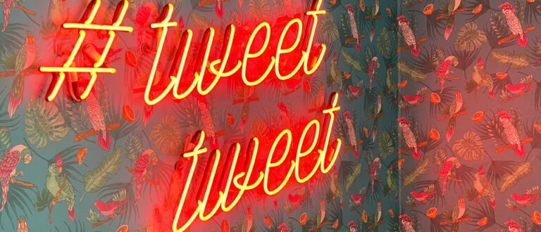 Τι είναι τα CoTweets που δοκιμάζει το Twitter;