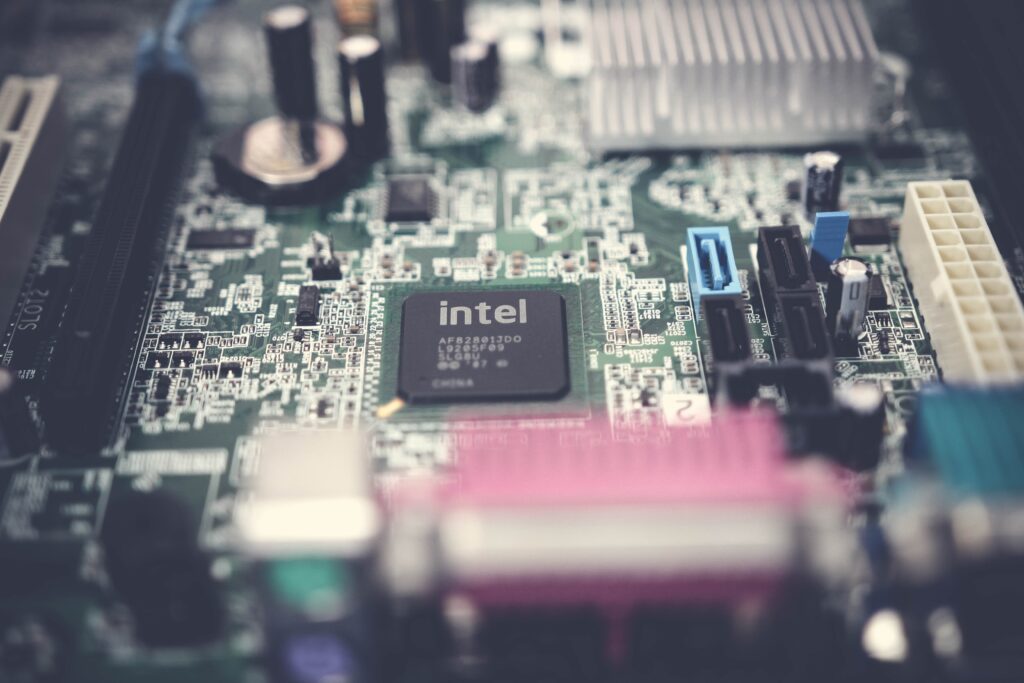 Οι επεξεργαστές της Intel θα ακριβύνουν