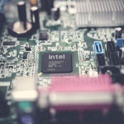 Οι επεξεργαστές της Intel θα ακριβύνουν